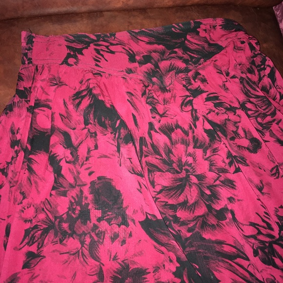 Minkpink Red and Black Sheer Maxi Skirt - Picture 3 of 8